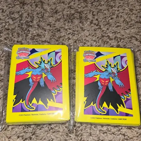 Pokemon Sleeves Roaring Moon